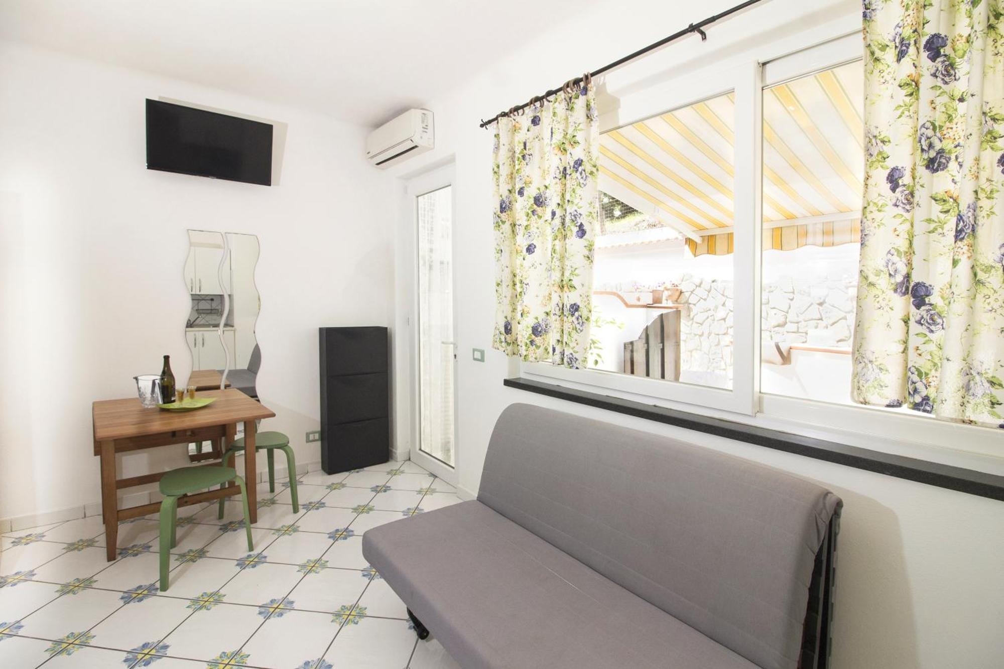 La Turrita Apartments Forio  Exterior photo